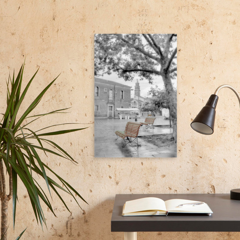 Campo Santa Margherita # 1 - Paysages, photographie, bancs, parcs, art, H 24 po x l 16 po