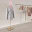 Mannequin de magasin de vêtements féminin-117247245