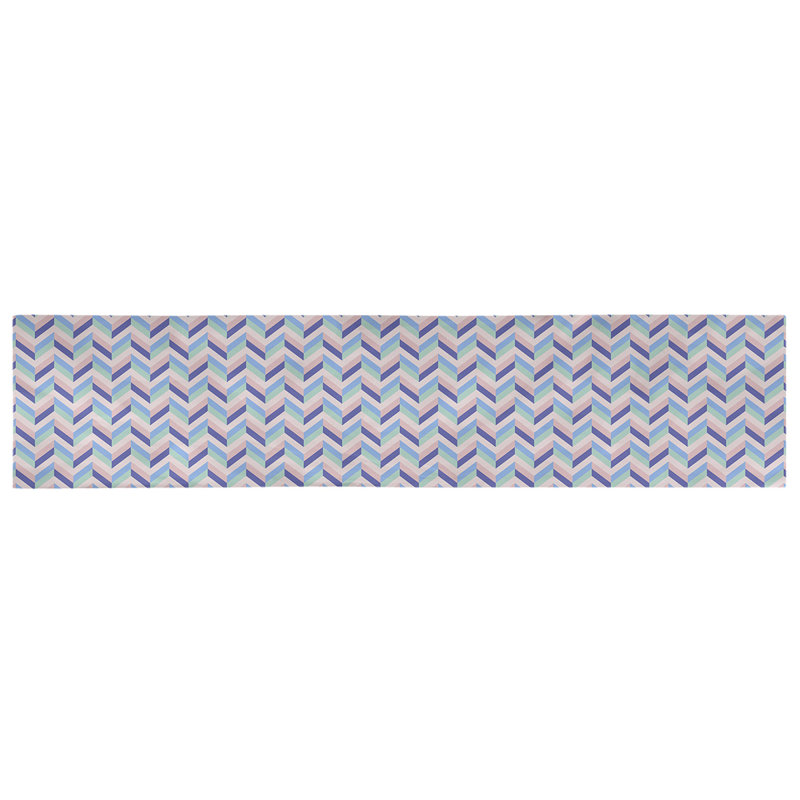 Chemin de table chevron Avicia, 73,5 po x 17,5 po, Rose et bleu marine, Coton