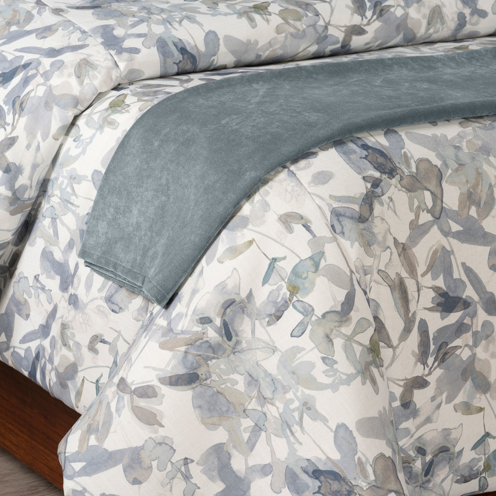 Chambliss Throw Blanket, Full/Double, Light Blue