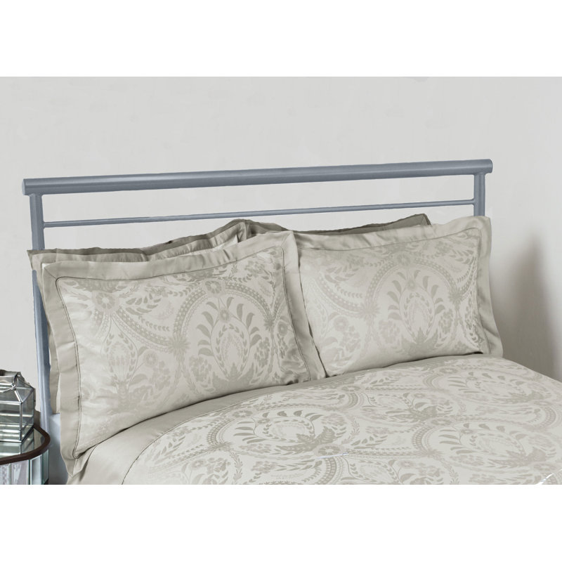 Sykes Metal Bed, Kingsize (5')