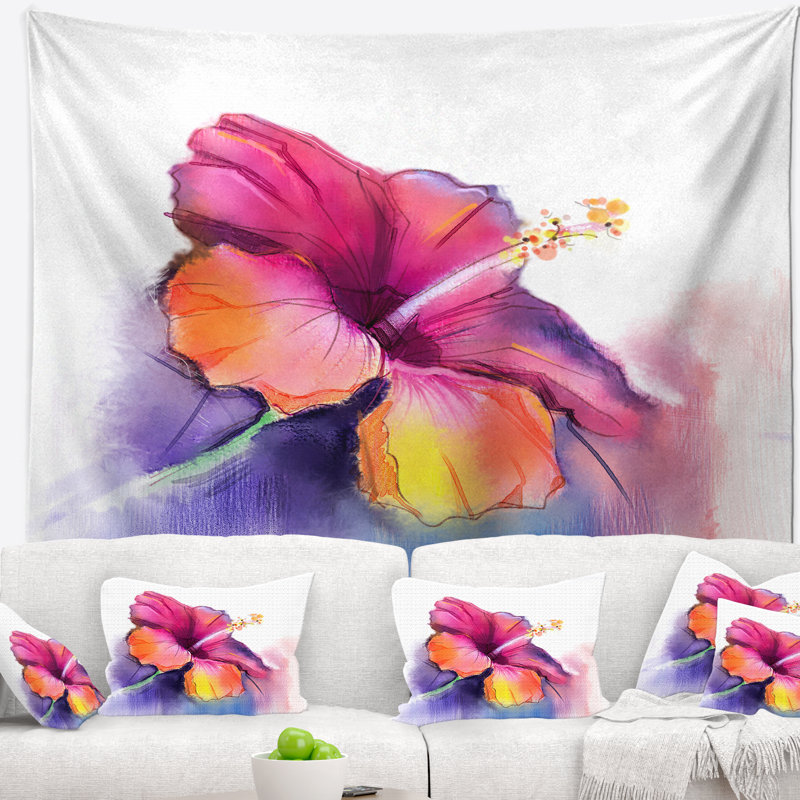 Hibiscus rouge et jaune avec tapisserie bleue, H 32 po x l 39 po