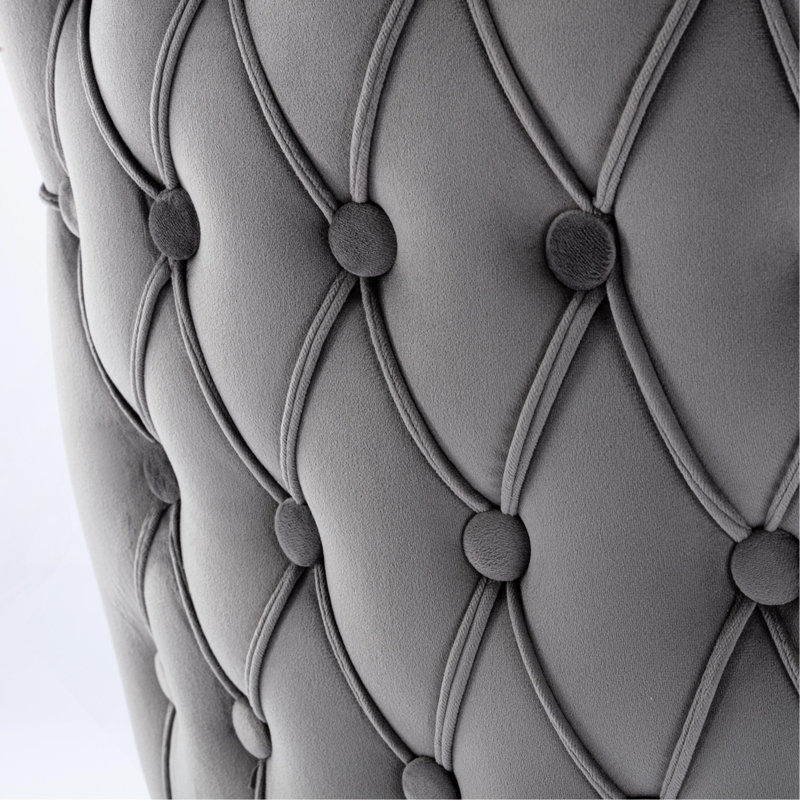 Ensemble de 2 chaises de salle à manger rembourrées à oreilles, surpiqûres cloutées, pieds en bois massif, Gris, Noir