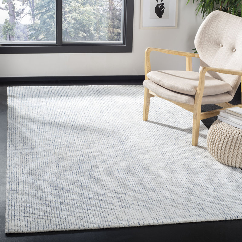 Rowe Handmade Ivory/Blue Rug, Rectangle 8' x 10'