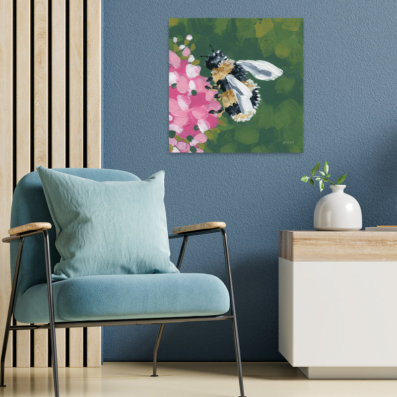 Art floral contemporain Busy Bee, H 18 po x l 18 po