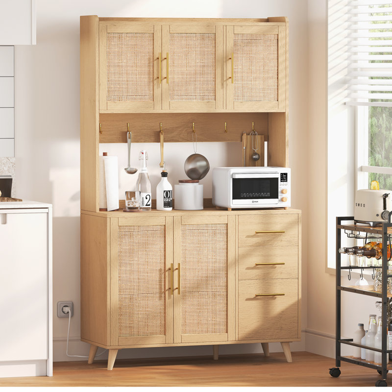 Buffet de 70,9 po avec tablette de micro-ondes Manganaro, Naturel