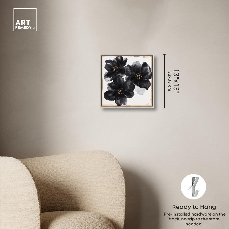 «Enigma Black and Gold III», art floral élégant par Art Remedy, Encadrement argenté, H 13 po x l 13 po x P 2 po