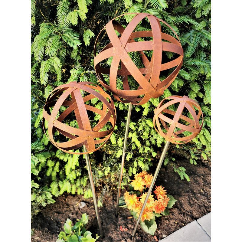 Cavato Steel Garden Art, 95cm H x 25cm W x 25cm D, 3
