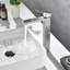 Robinet de lavabo de salle de bain à poignée simple en acier inoxydable-115744956