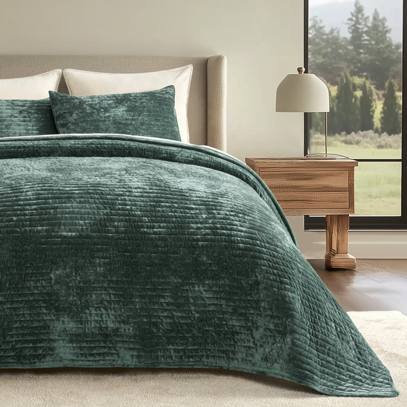 Ensemble de courtepointe Luxe Velvet Channel, Courtepointe grand + 2 taies décoratives, Vert foncé