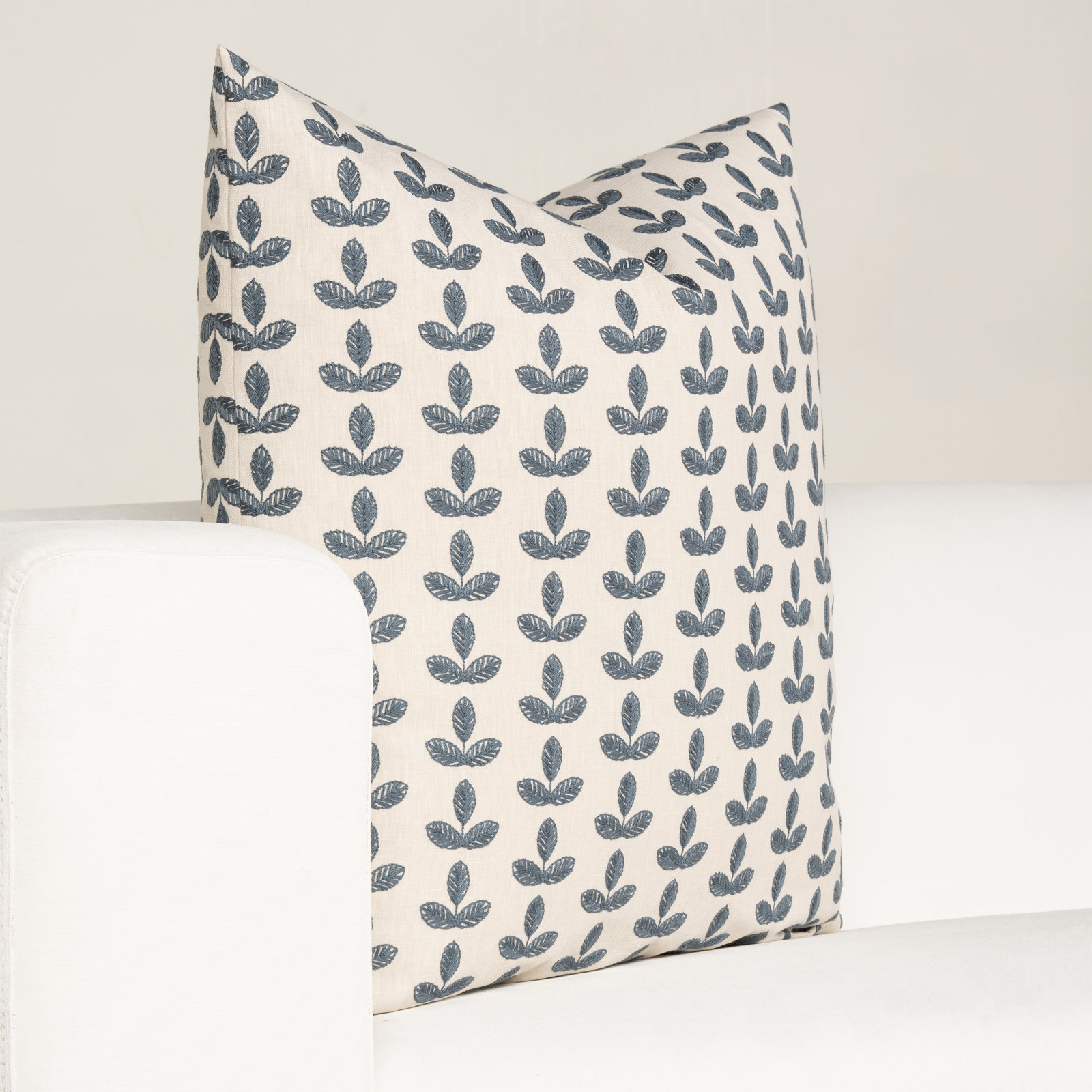 Throw Pillow, Blue Floral, Feather, Square 20"