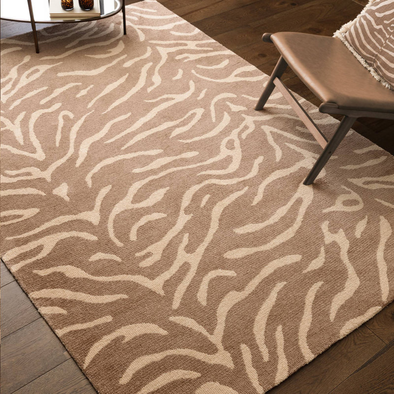 Alaisdair Tiger Animal Print Taupe Area Rug, Rectangle 160 x 230 cm