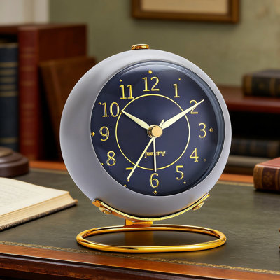 Analog Metal Ermington ，Retro, Cute, And Minimalist Small Desktop Clock ，Silent & Non-Ticking ，Battery-Powered ，Ideal For Living Room Decor, Bedroom, Bedside, Or Shelf