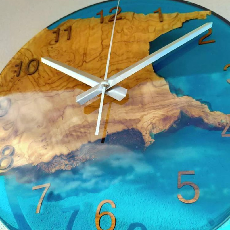 Horloge murale, H 16 po x l 16 po x P 2 po