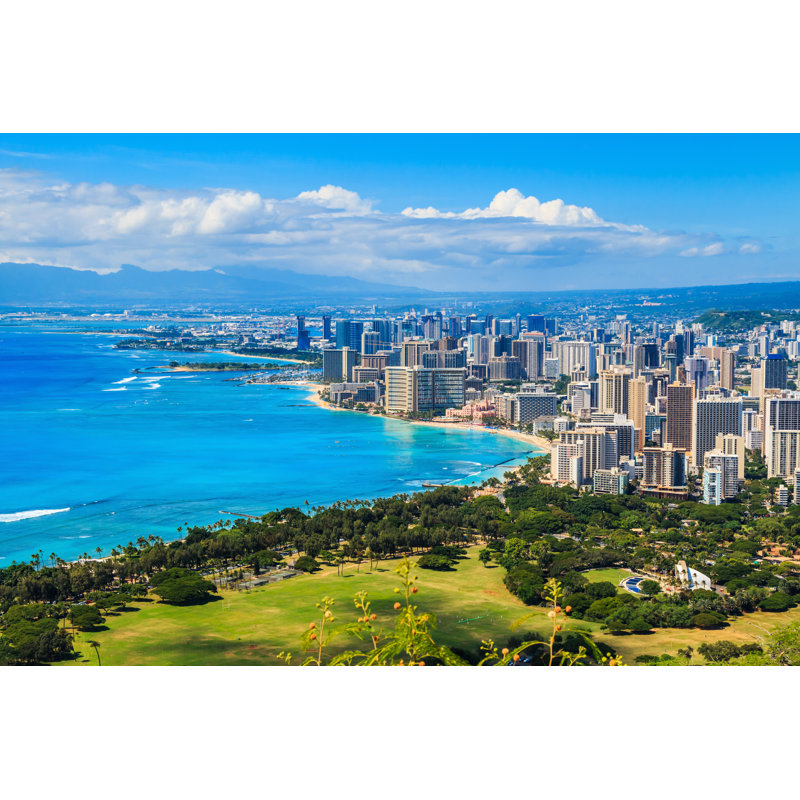 Honolulu, Hawaii - Wrapped Canvas Print, 30cm H x 46cm W x 3.8cm D