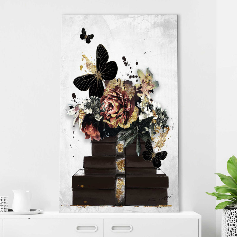Antique Floral Gift Box (Vertical) par By Jodi - impression, Toile tendue, H 48 po x l 28 po x P 1,5 po