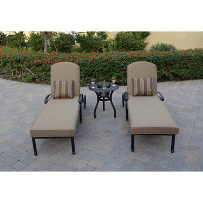 Ensemble de chaises longues inclinables 86 po Lebanon avec coussins