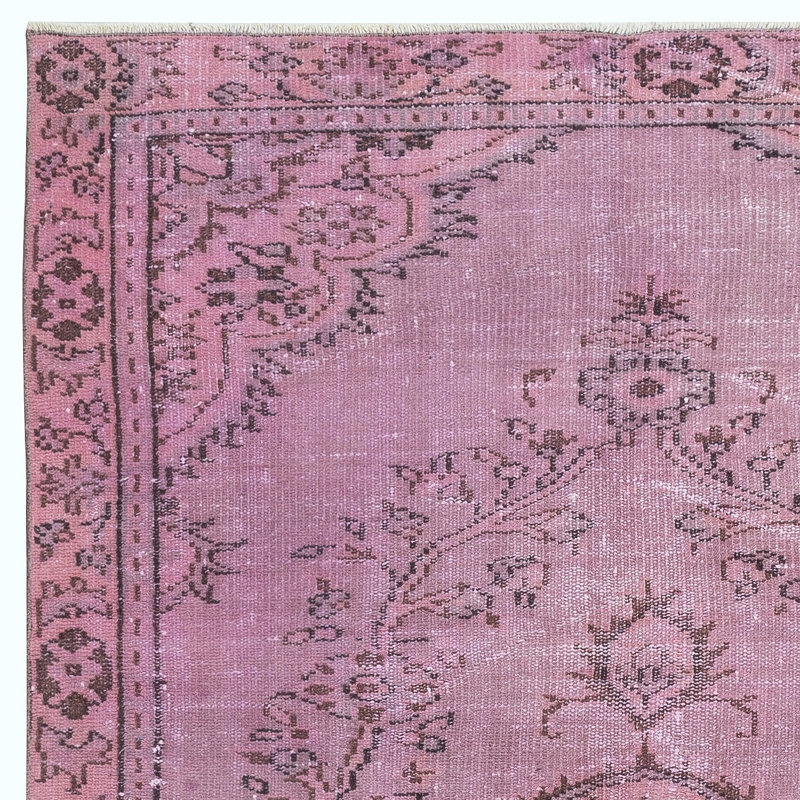 Tapis surteint de couleur rose 5 x 8 pi. Tapis turc fait à la main. Décoration bohémienne