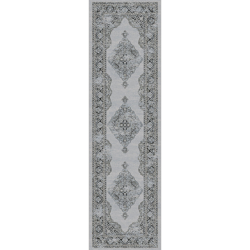 Attell Oriental Indoor Rug, Runner 2'2" x 7'7"