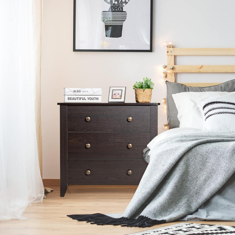 Amarielle 71cm W Bedside Table, Brown