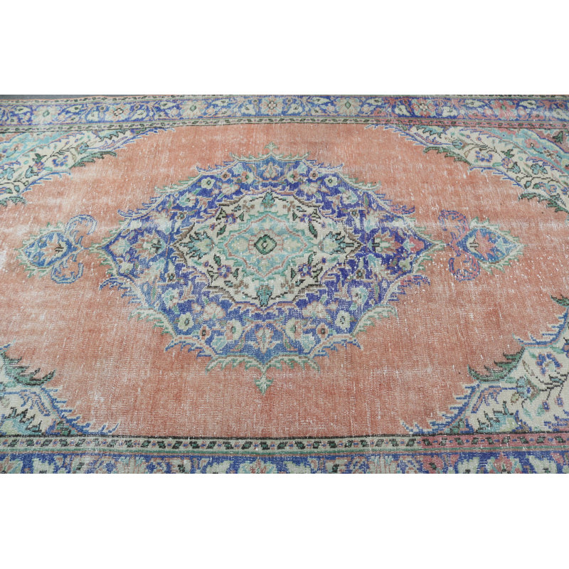Tapis turc Floral Medallion Design