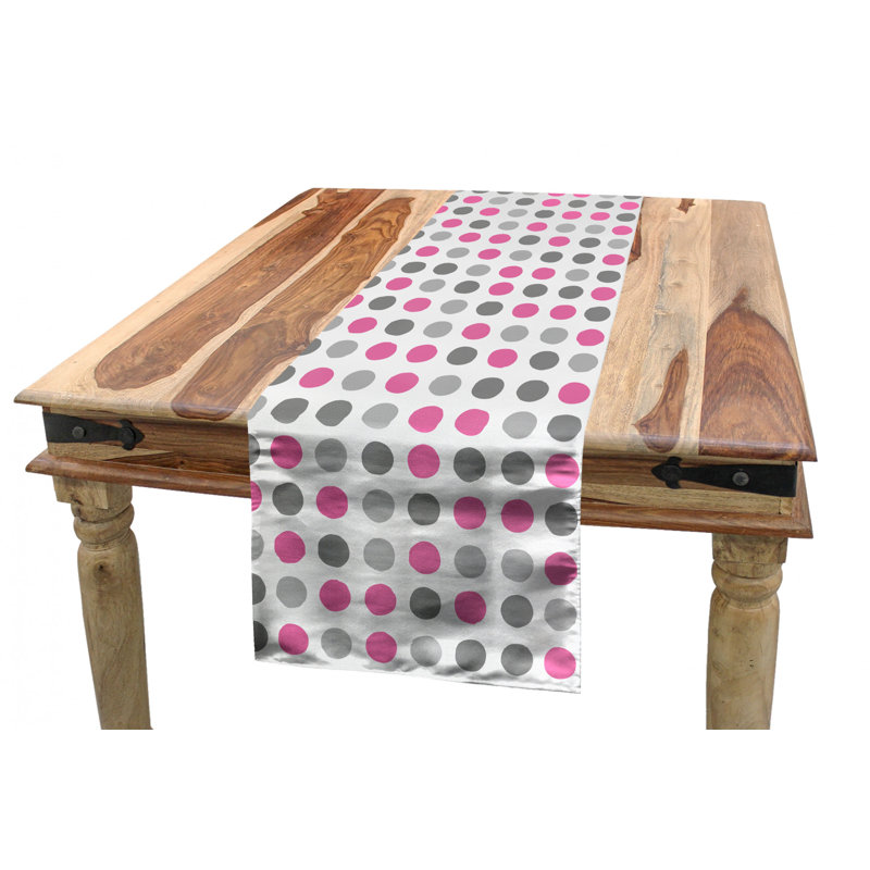 Chemin de table, 72 po x 16 po
