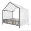 Lit de plancher en forme de maison avec auvent et balustrades hautes-845560666-845560646