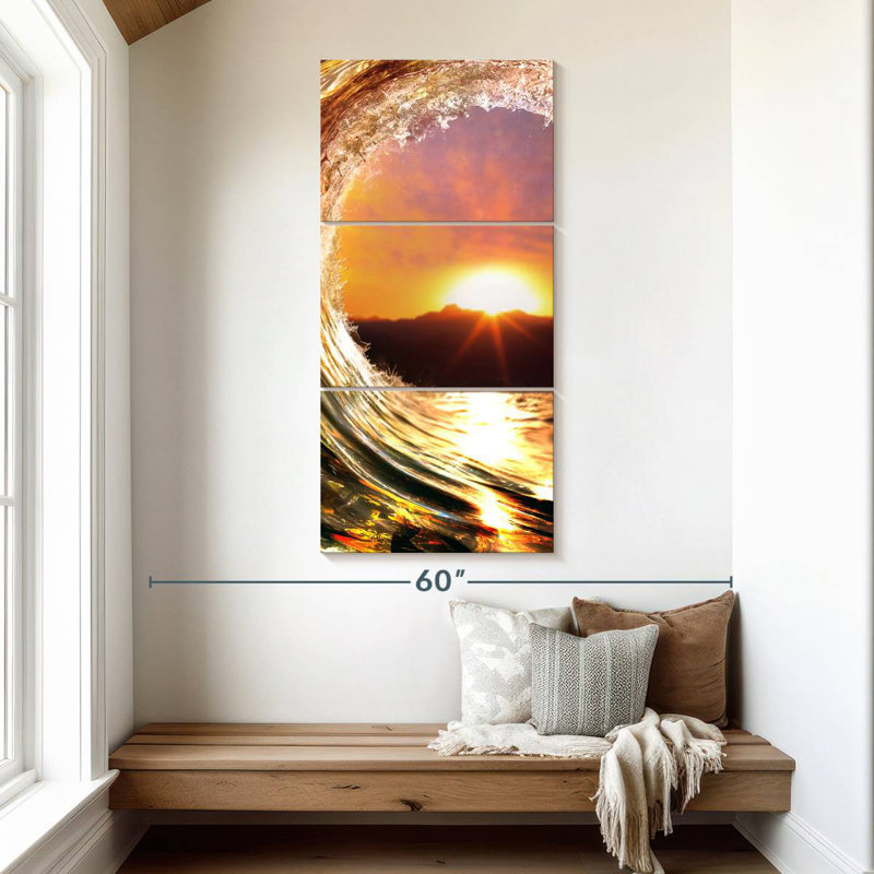 Vague au coucher du soleil, H 52 po x l 24 po
