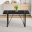 Table de salle à manger rétro de 140 cm (55 pouces) avec dessus noir veiné et pieds en métal stables, idéale pour travailler. Son plateau texturé rectangulaire procure une ambiance chaleureuse.