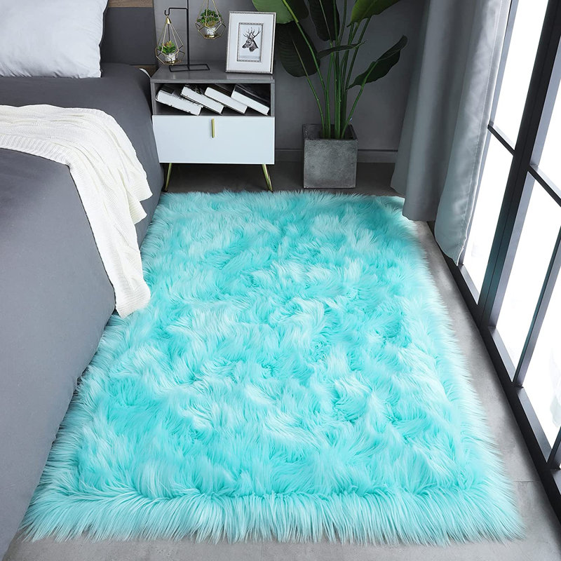 Chevez Faux Sheepskin Indoor Rug, Rectangle 4' x 6'