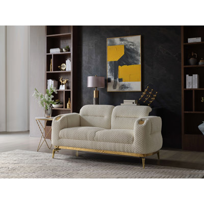 Causeuse de style moderne fabriquée en bois, alliant confort et luxe pour des espaces de vie améliorés avec un soutien ergonomique
