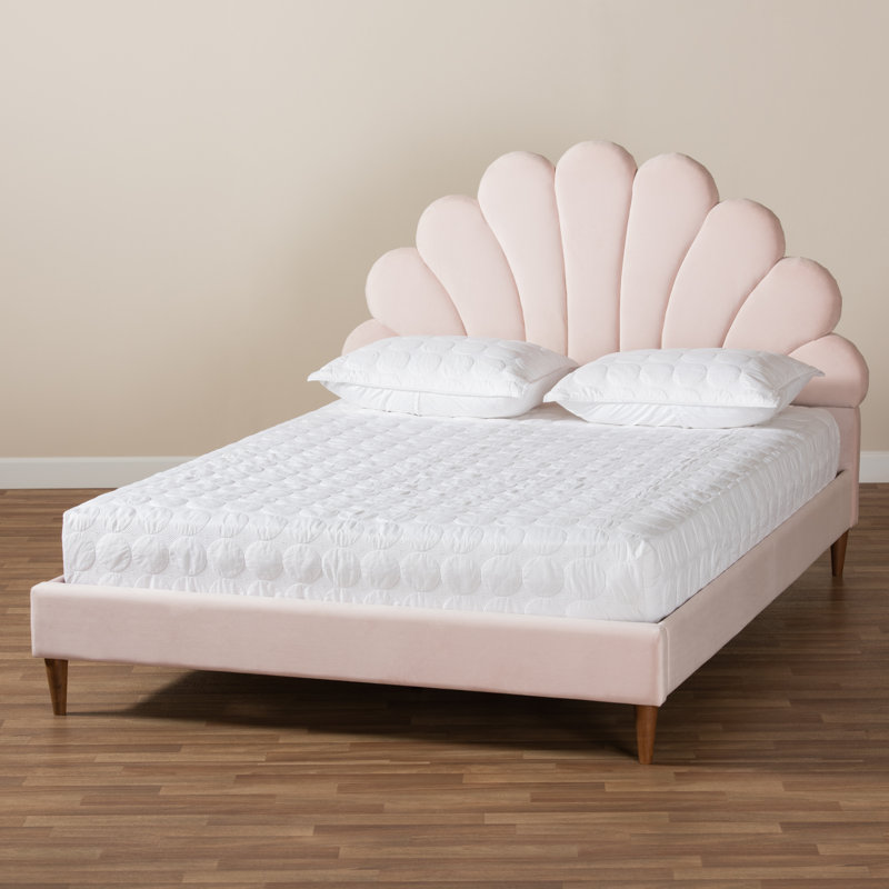 Grand lit plateforme tapissier Mileno