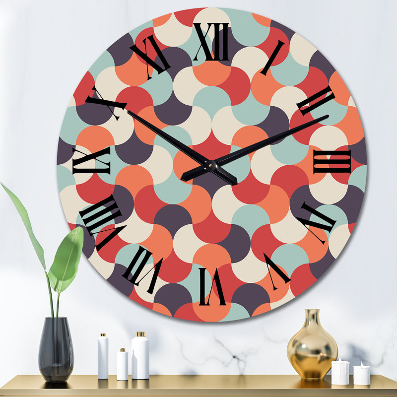 Horloge murale à motif géométrique rétro en rouge, bleu et orange, Moyen