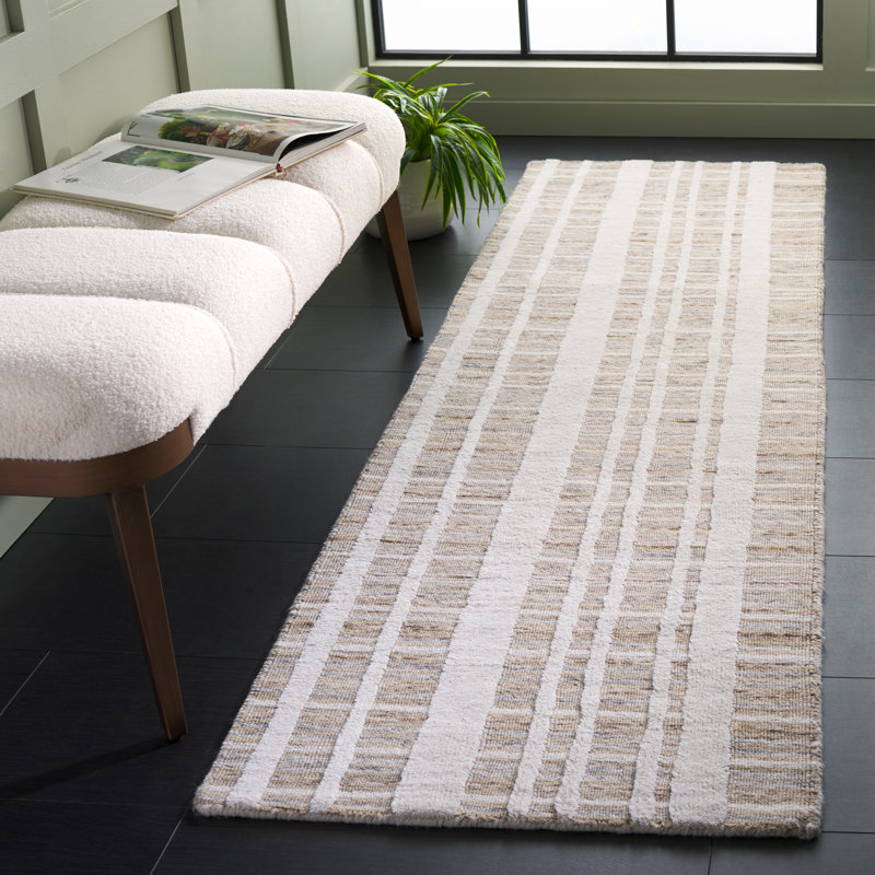Armengol 651 Area Rug In Ivory / Taupe, Runner 2'3" x 8'