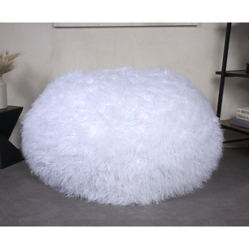 5 pieds en fausse fourrure blanche - confortable et élégant pour tous. Housse de fermeture à glissière amovible, sac de pois durable de 52 po x 48 po rembourré en mousse. Intérieur lavable à la machine