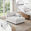 Chaise longue surdimensionnée rembourrée en chenille blanc cassé avec accoudoirs et coussins décoratifs-1717313410
