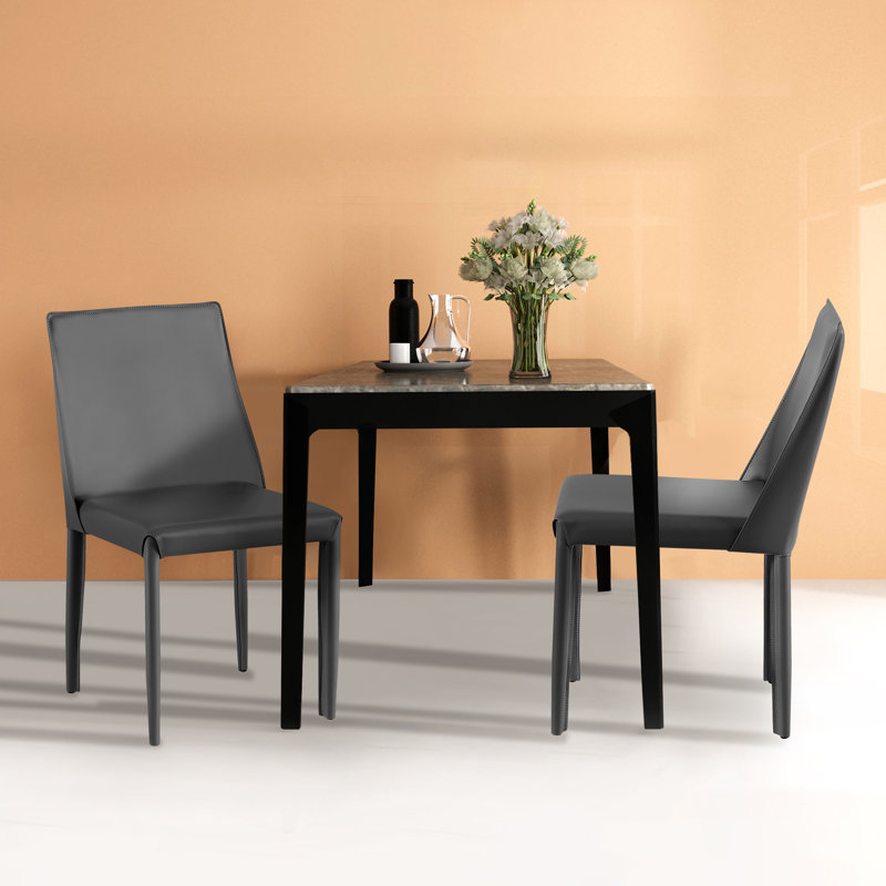 Chaise rembourrée en cuir Rebbeca Bridle, Gris