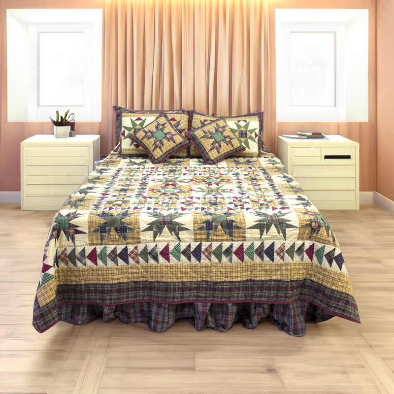Forever Farmhouse / Country Cotton Geometric Shapes Quilt, Twin, pale yellow