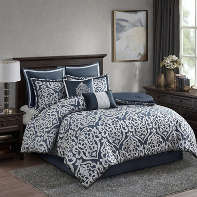 Literie King Size (8 lits). Bleu marine/argent. Médaillon élégant. Garnissage. Coussins brodés décoratifs. Confort toute l'année. Lavable à la machine. Belle élégante. Garnissage somptueux. Utilisation multiple. Lavable et infroissable.
