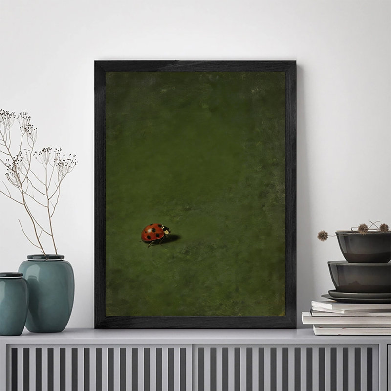 Reproduction d'art encadrée noire coccinelles rétro dans la verdure, H 25 po x l 17 po