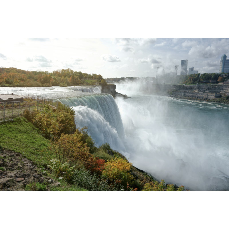 Chutes du Niagara par Gerenme, H 8 po x l 12 po