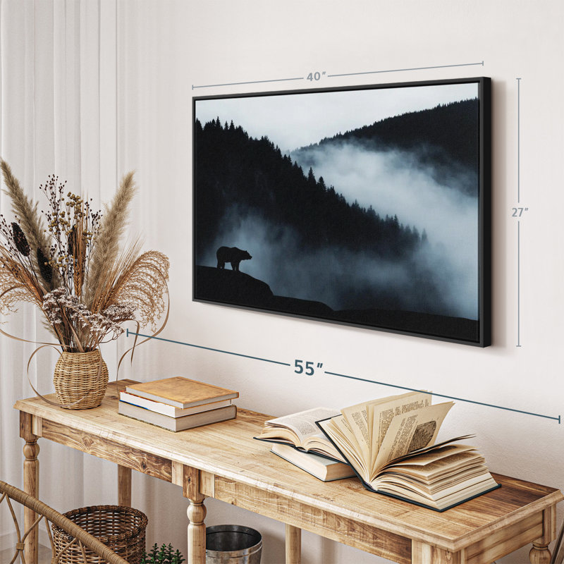 «Foggy Mountain Bear», reproduction sur toile, H 40 po x l 27 po