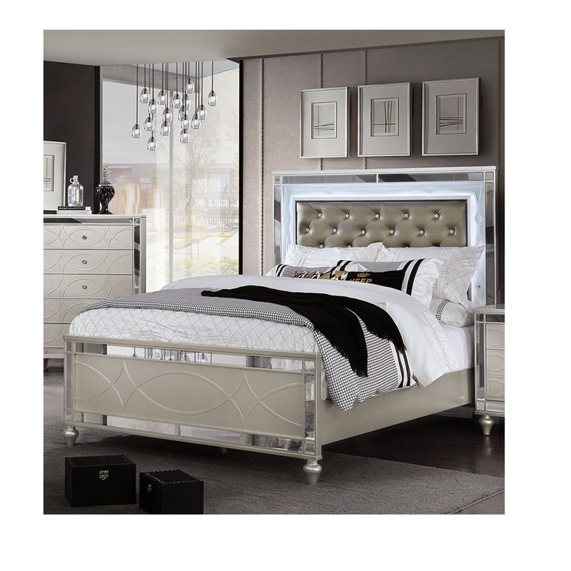 Trungle Piece Bedroom Set