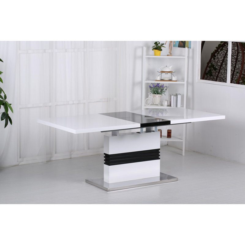 Virgina Extendable Solid Wood Dining Set