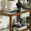 Vitrines en bois massif brun