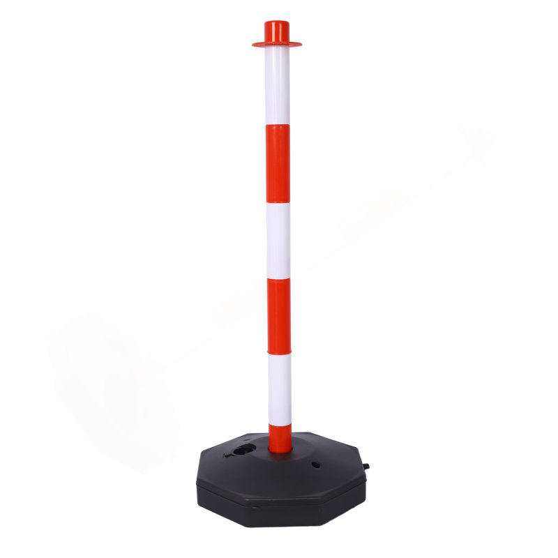 Paquet de 6 cônes de poteau de circulation avec base remplissable, barrière de sécurité en plastique réglable avec chaîne en plastique de 5 pi, poteau de contrôle des foules extérieur et intérieur pour contrôle du trafic et avertissement