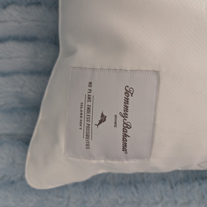 Tommy Bahama Home Tommy Bahama Ahhhhhmazing AquaLoft Squishy Gel