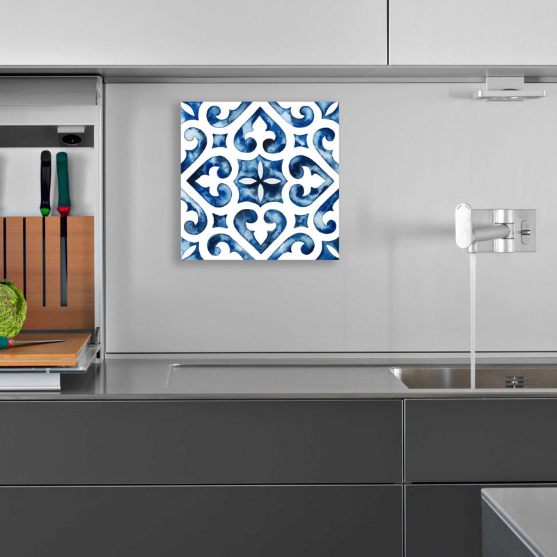 «Cobalt Tile VI» par Grace Popp, art mural en verre acrylique, H 12 po x l 12 po x P 0,13 po