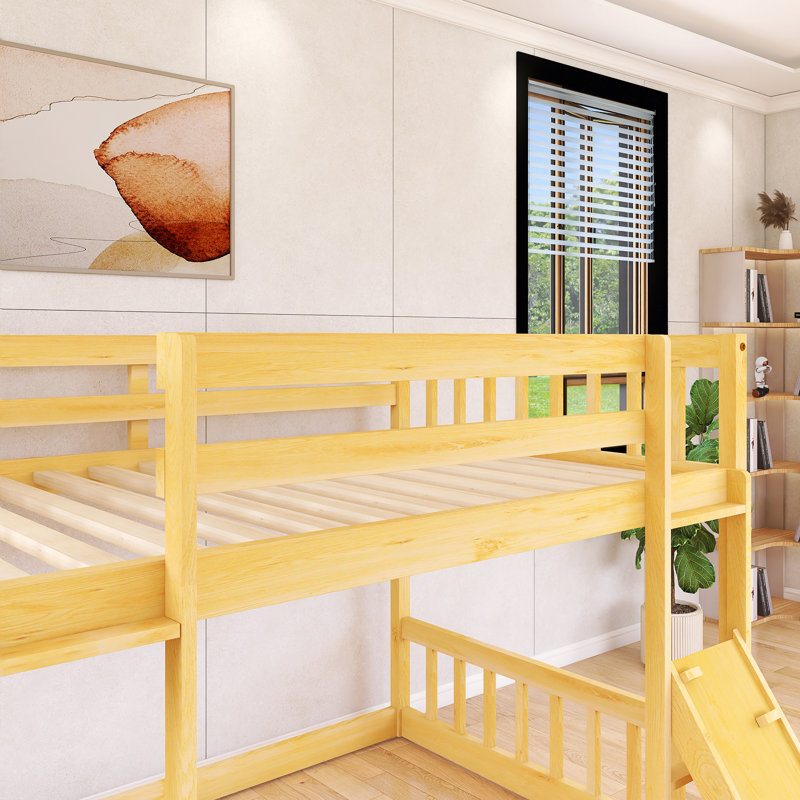 Lit superposé simple au-dessus d'un lit simple avec rampe d'escalade et échelle en bois, Naturel