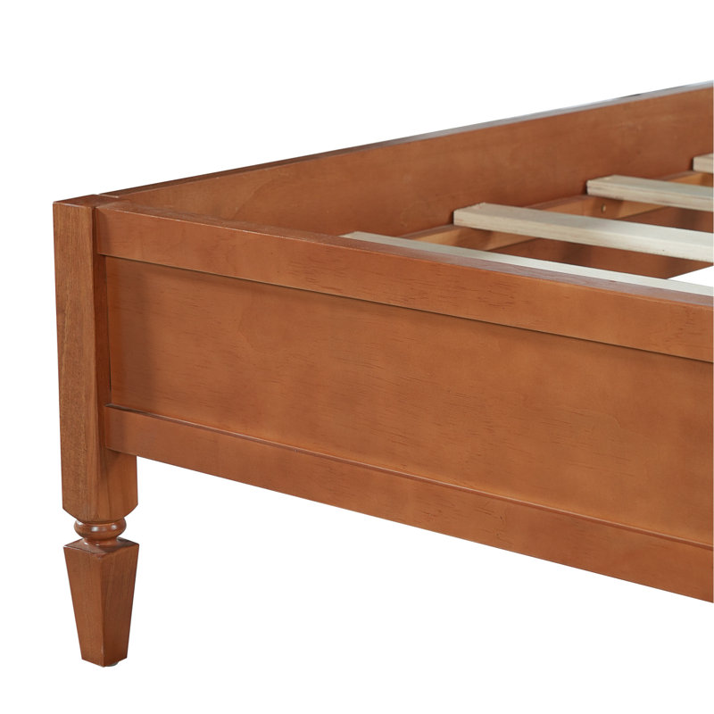 Structure de lit plateforme très grand en bois avec tête de lit à panneau classique, support de lattes en bois, aucun sommier requis, assemblage facile, brun